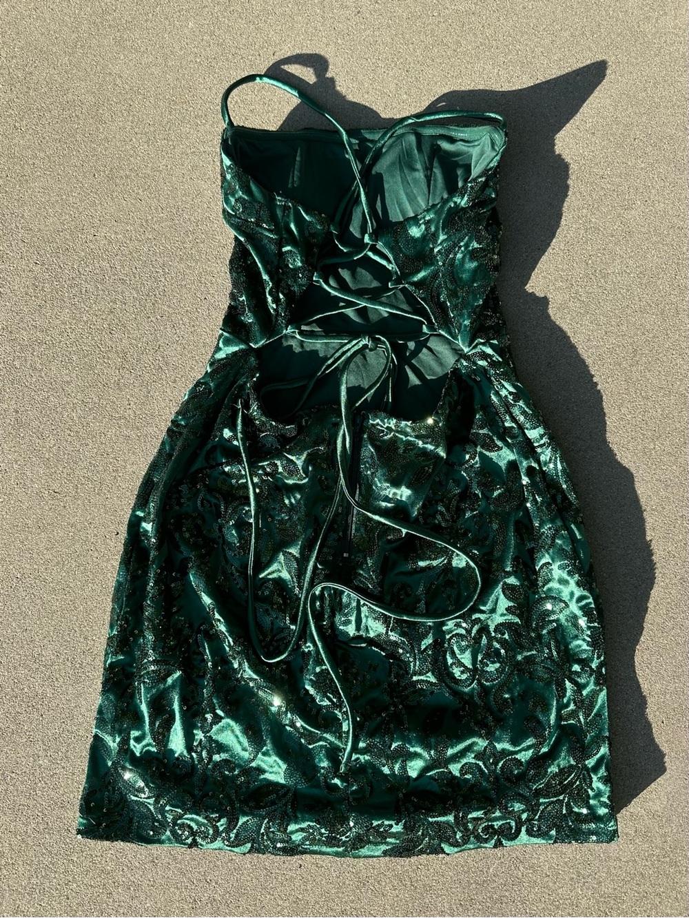 Emerald green mini dress - Picture 2 of 4